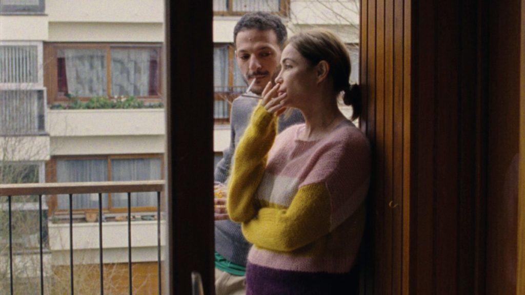 Aurélien (Vincent Dedienne) and Margaux Hartmann (Emmanuelle Béart) star in Margaux Hartmann, screening at Cinefranco 2021.